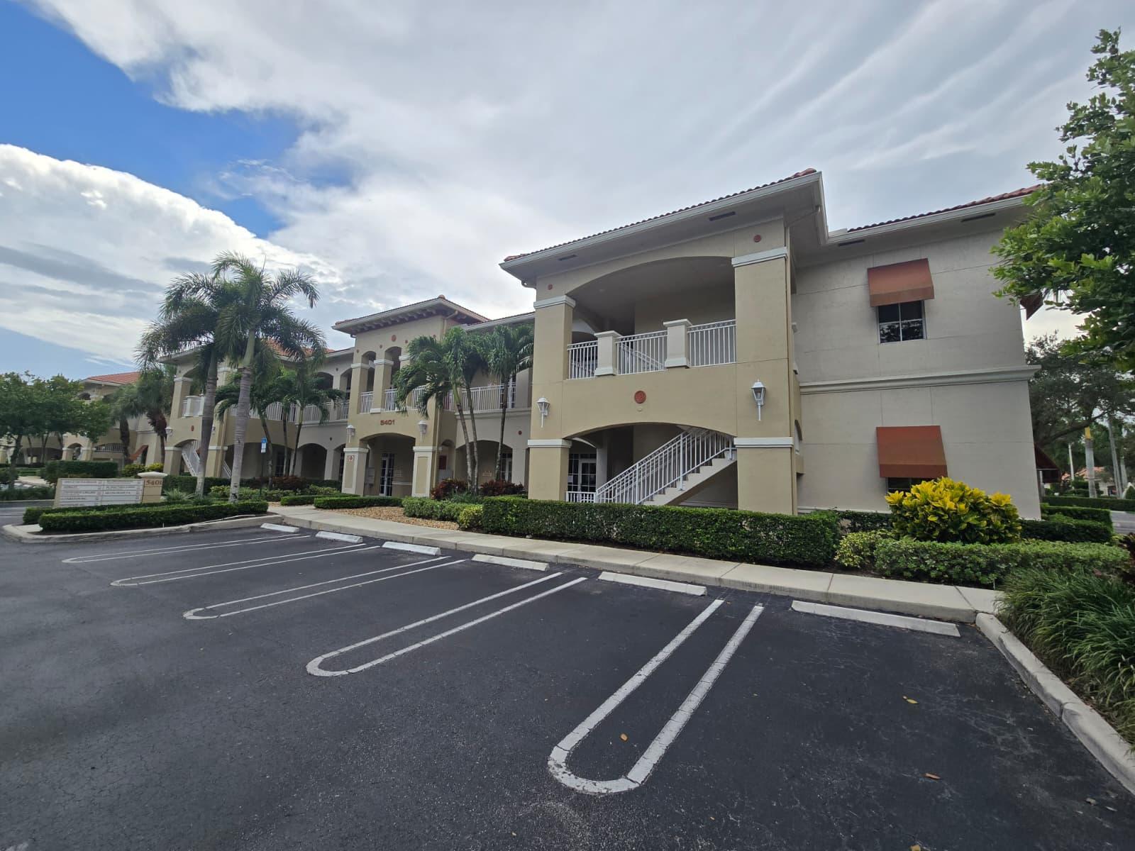 Beautiful Class A Office in Coral Springs