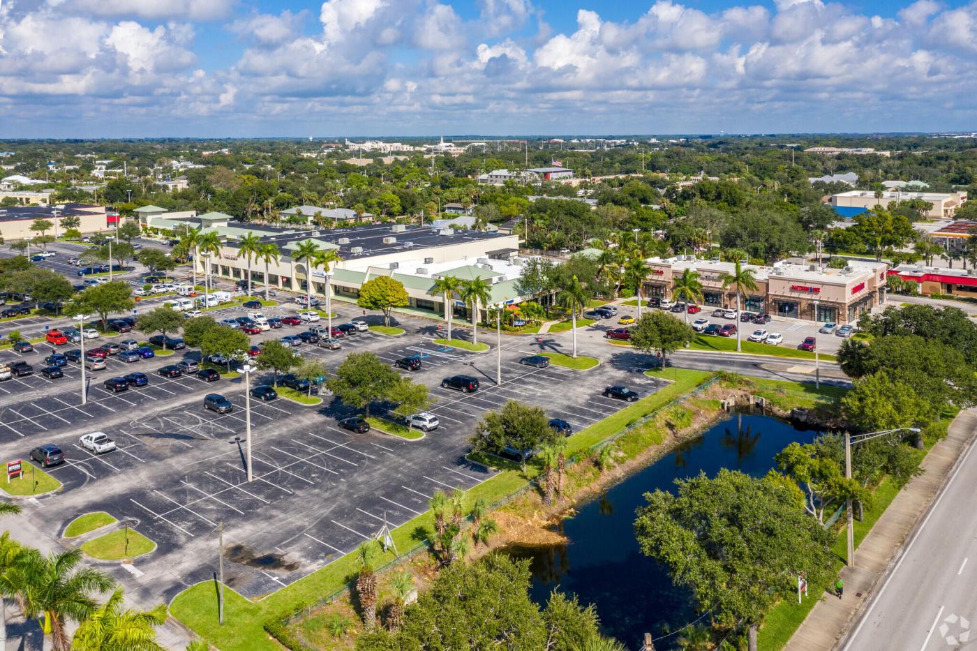 Indian River Plaza