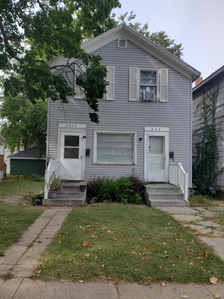 10 Parcel 47 Unit portfolio in Freeport IL