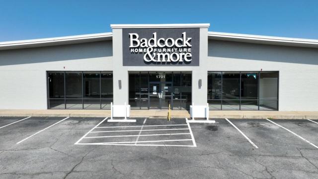 Corporate Surplus - 13,096+/- sf Retail