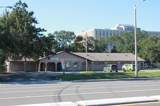 1320 W Oak Ridge Road