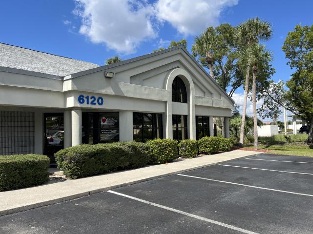 2,200 +/- SF Prime End-Cap Office/Medical