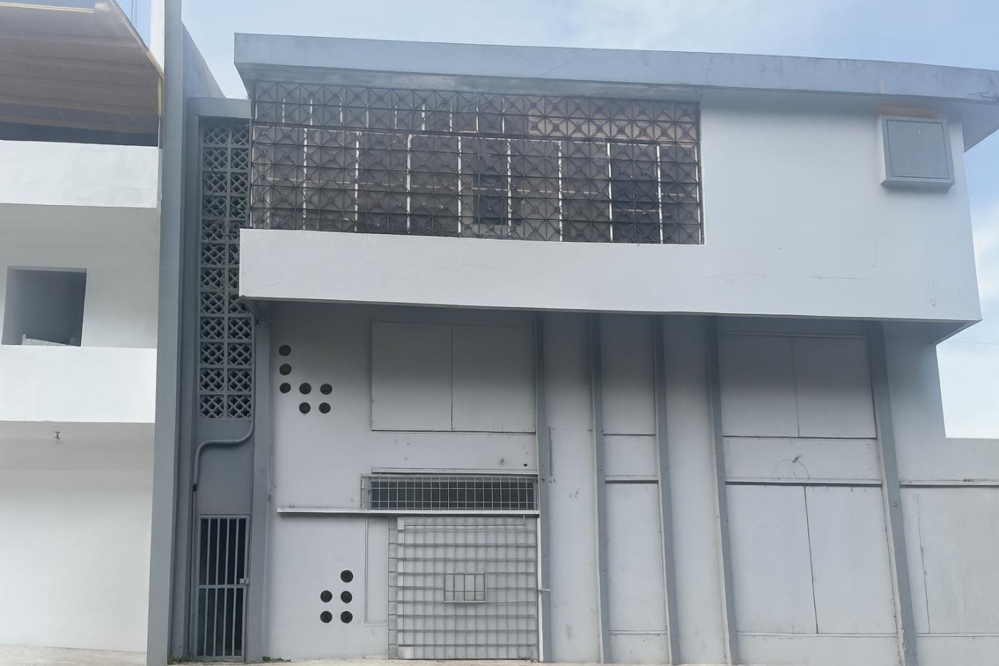 Commercial property in Naranjito, PR 4,000 sf