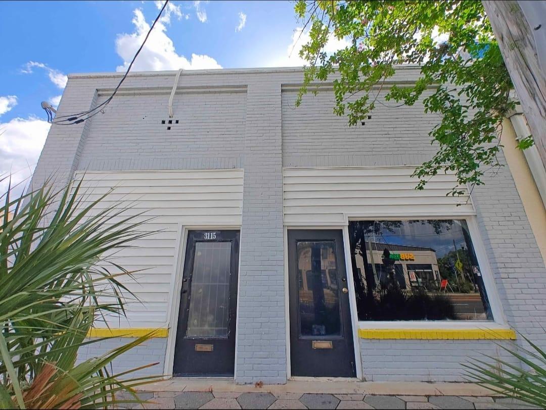 3115 N Main St