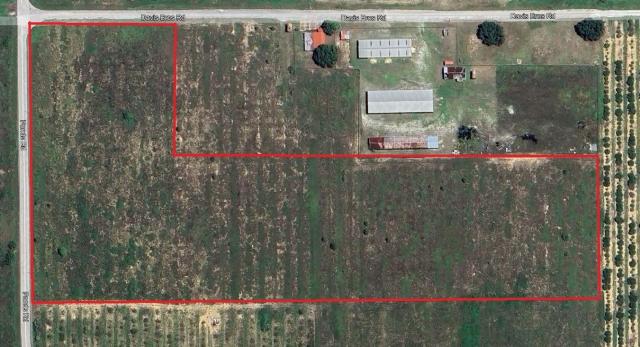 12 Acres of Privacy & Convenience