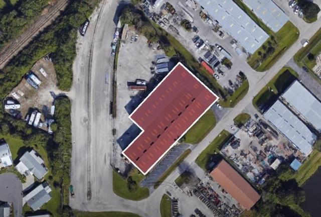 35,150 +/- SF Standalone Warehouse
