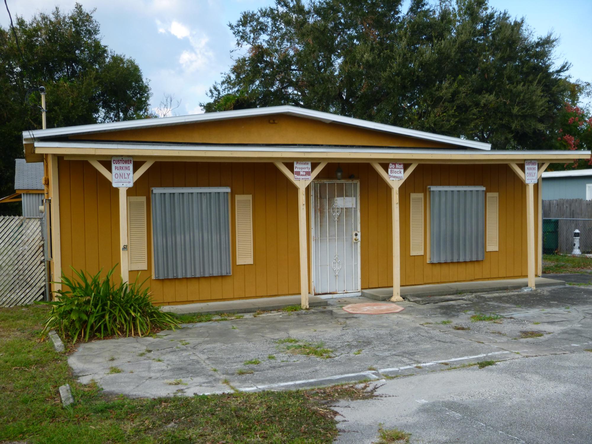 Retail / Warehouse Suit Small Business