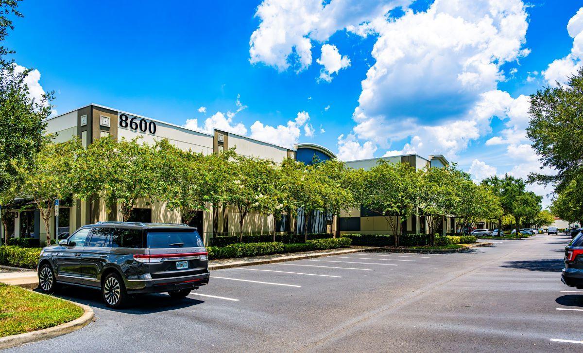 8600 Commodity Circle | South Park Business