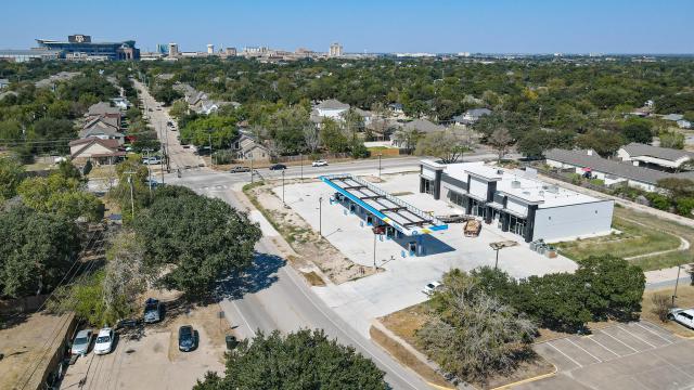 FOR LEASE | 1,700 SF | 1103 Welsh Ave