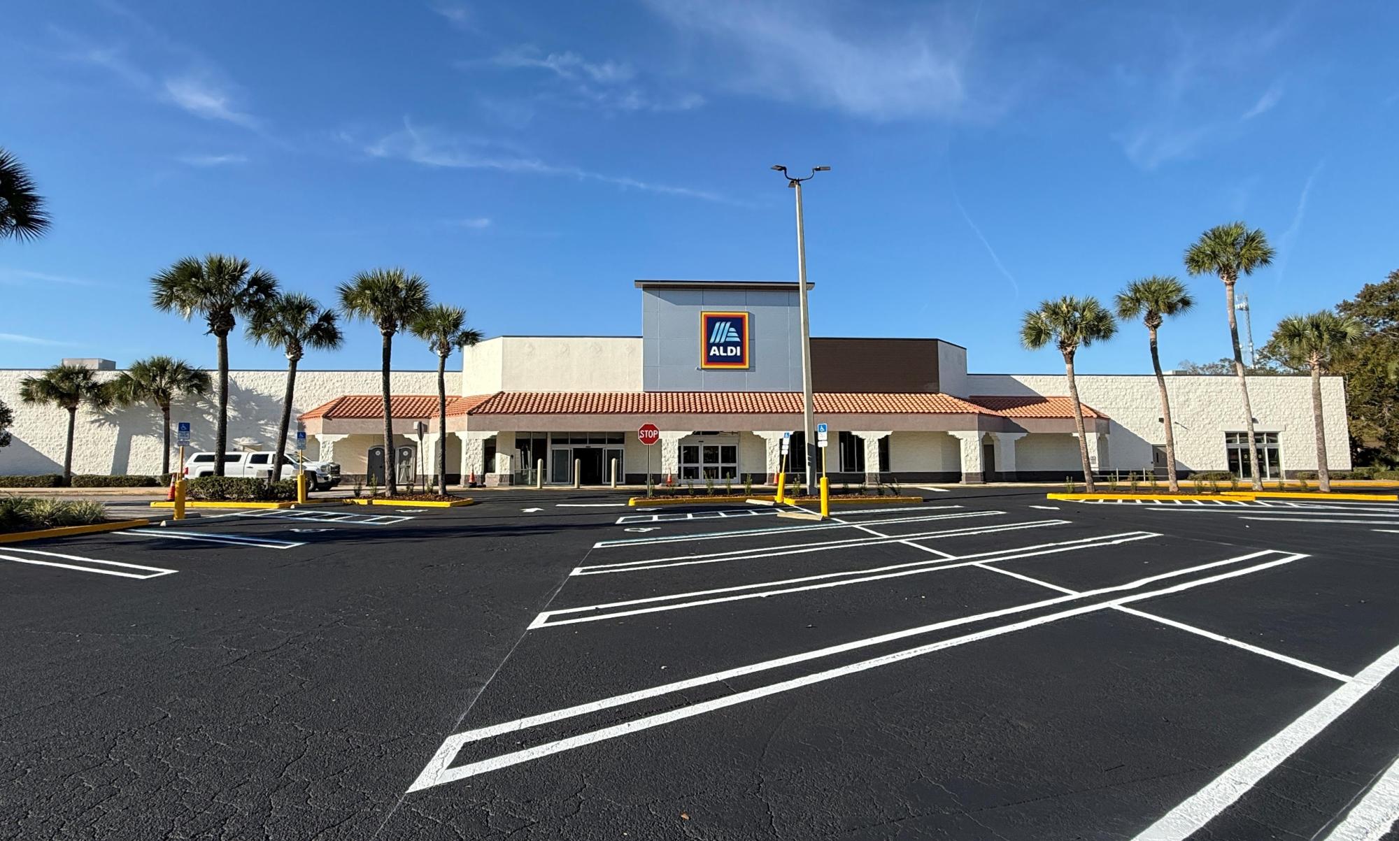 Retail Space Adjacent to ALDI