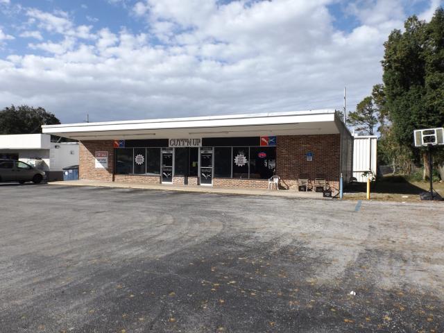 2,562 SF Bldg Retail- Commercial