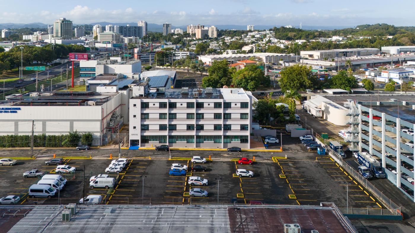 Move-in Ready - Full Floor @ Rodval, Guaynabo
