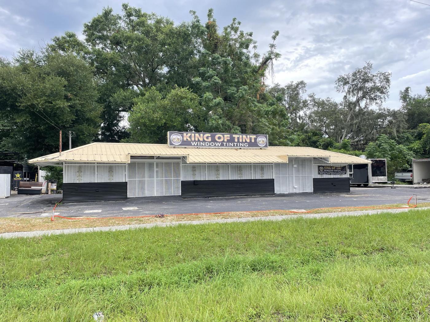 Excellent N. 56th Street Location!