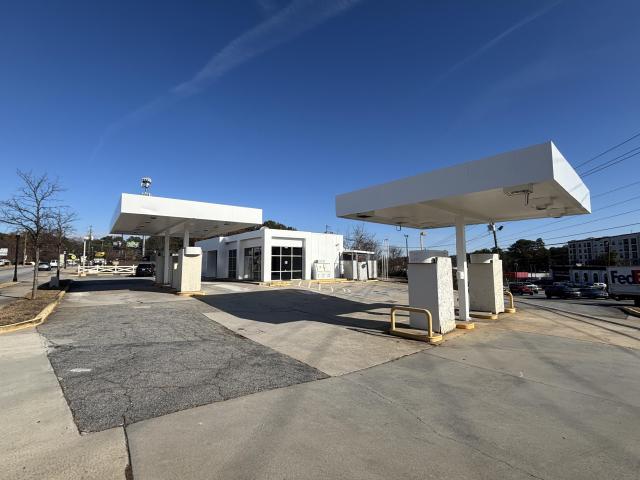 5404 Peachtree Blvd.