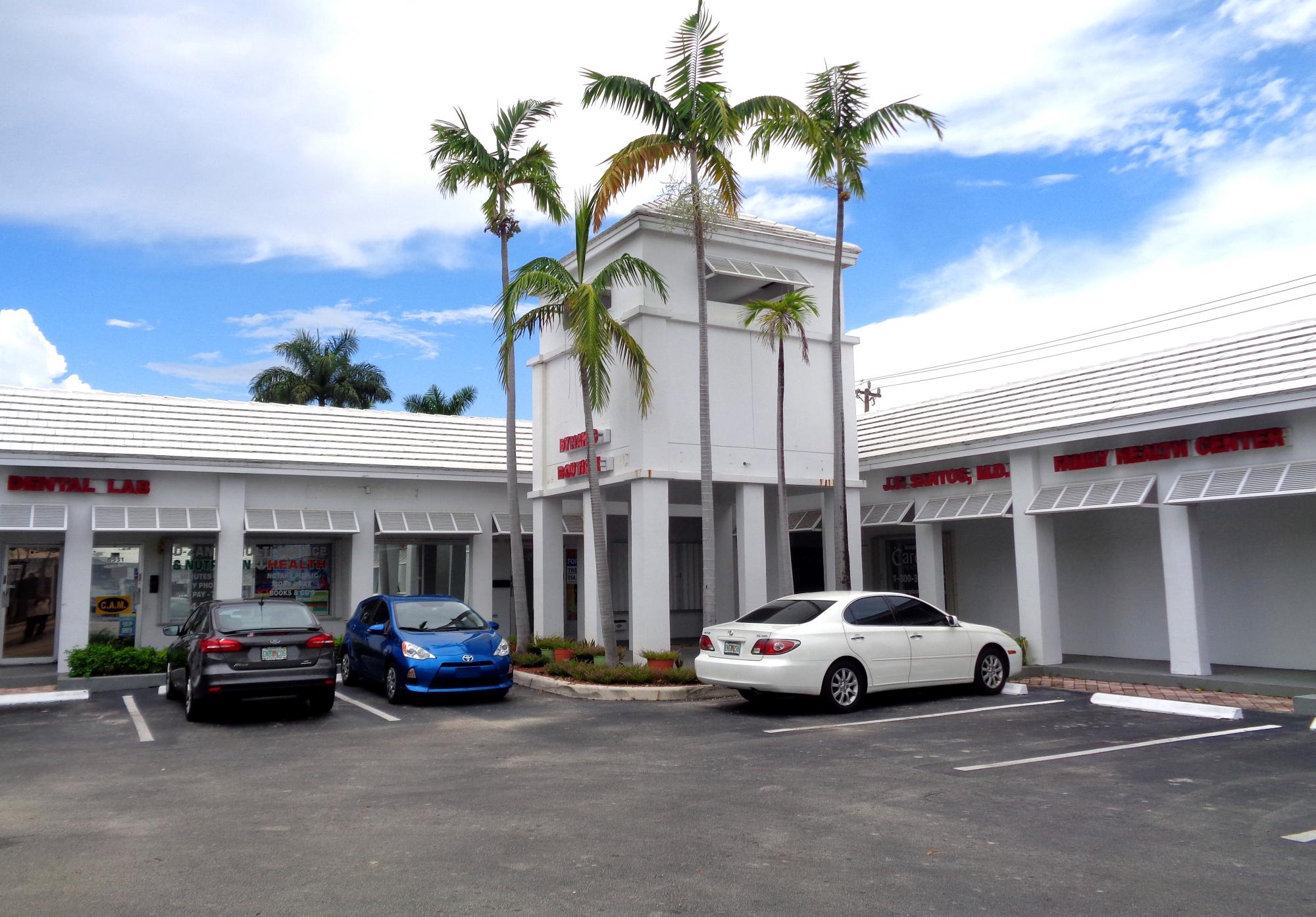 For Sale Sunrise Retail 800 SF