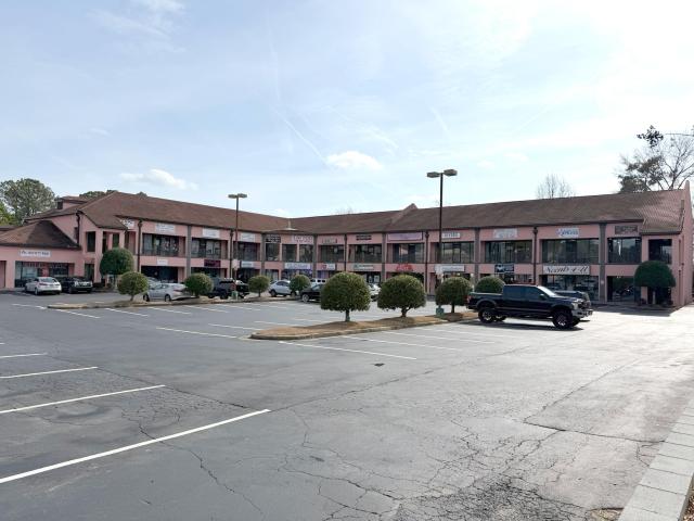 Multi-Tenant Building For Lease