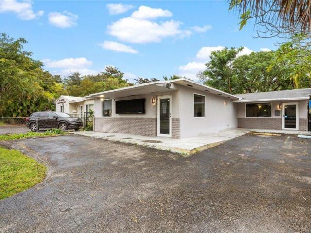 Gorgeous, move in ready medical office (copy)