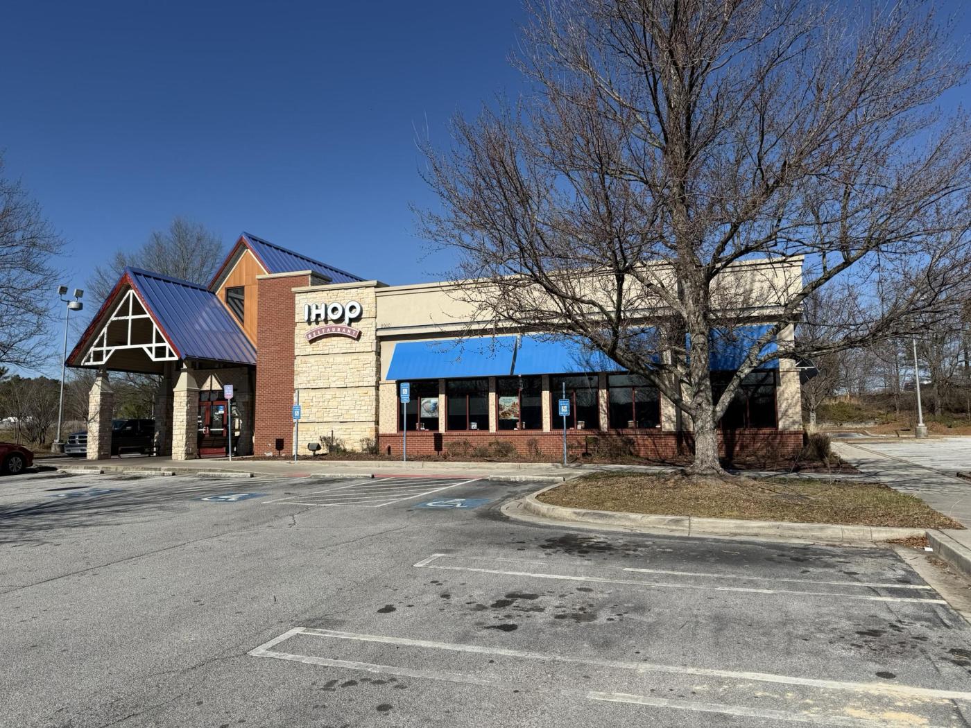 Former IHOP Available For Lease