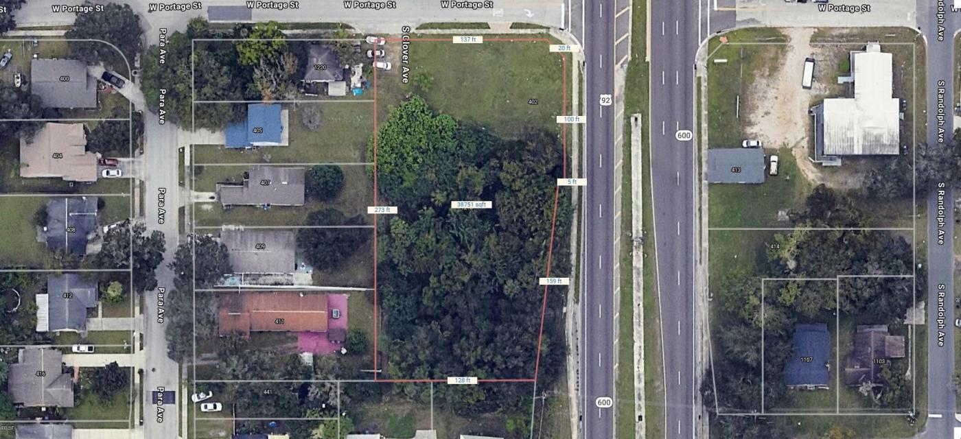 Corner Lot Minutes From Downtown Kissimmee