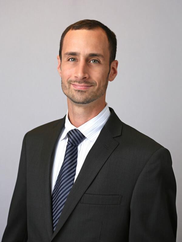 Chris Cervelli, CCIM, CPM