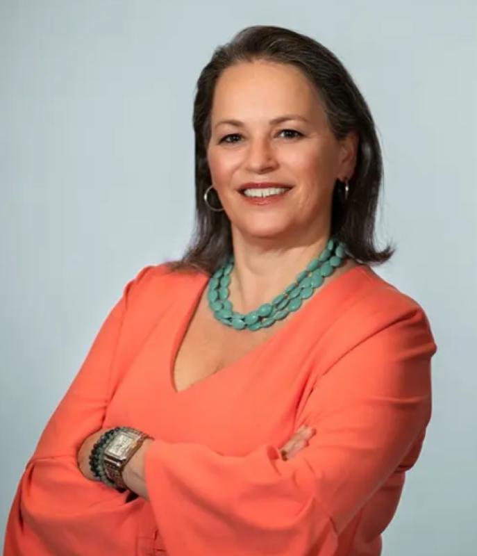 Ann MacAffer, CCIM