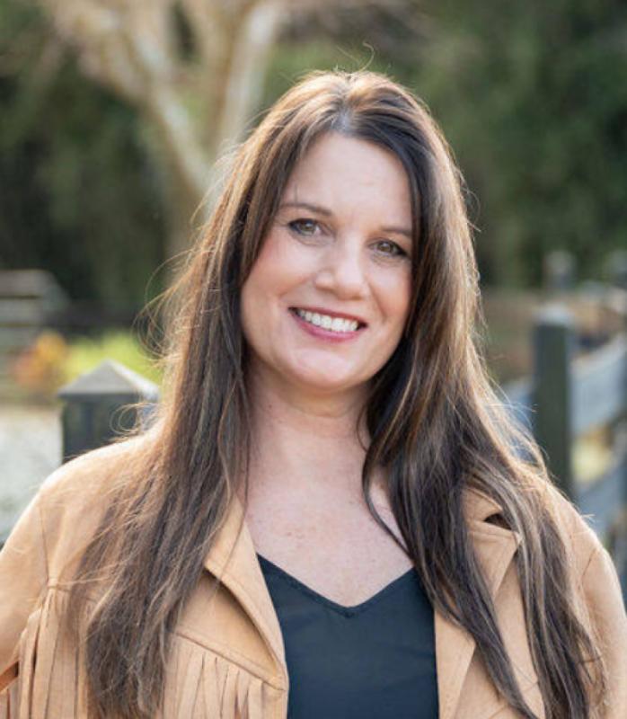 Tasha Quilling-Hofer