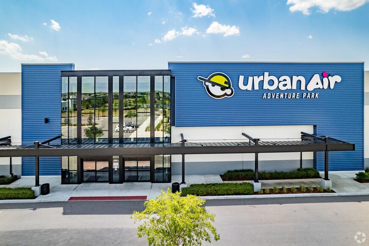 NNN 6.5% Cap | Urban Air | 46 yr Leasehold