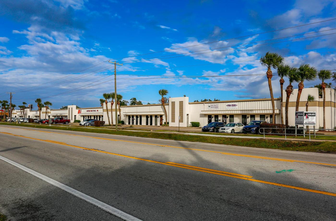 2425-2573 Silver Star Road