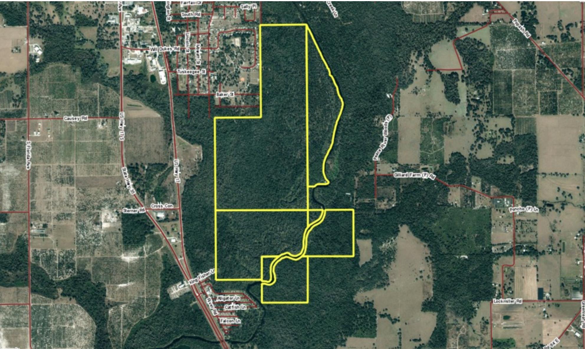 494+- ac Recreational Land on Peace River