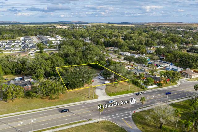 10 Unit - 5 Building Multifamily Property Opp