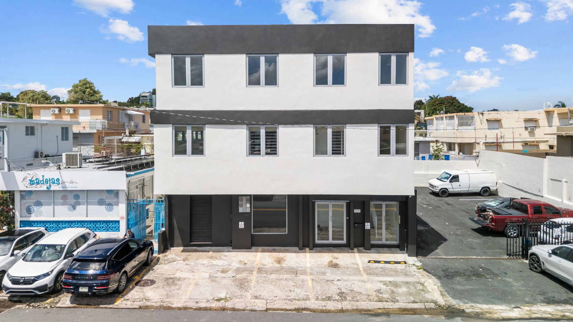 480 Ave. de Diego|COMMERCIAL SPACES FOR LEASE