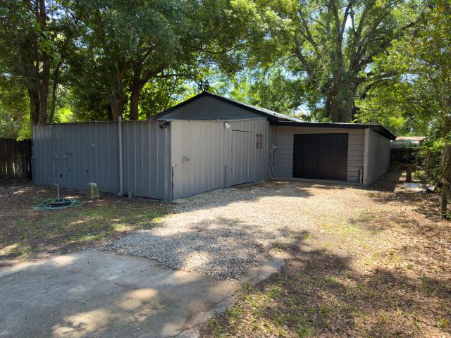 HC/LI Zoned Warehouse Near Downtown Pensacola