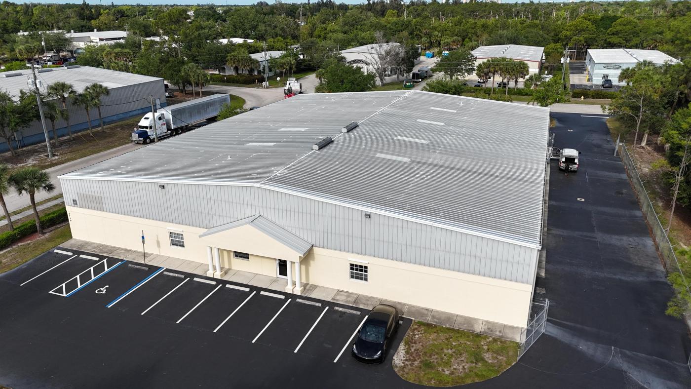 Office/Warehouse Located in Billy Creek