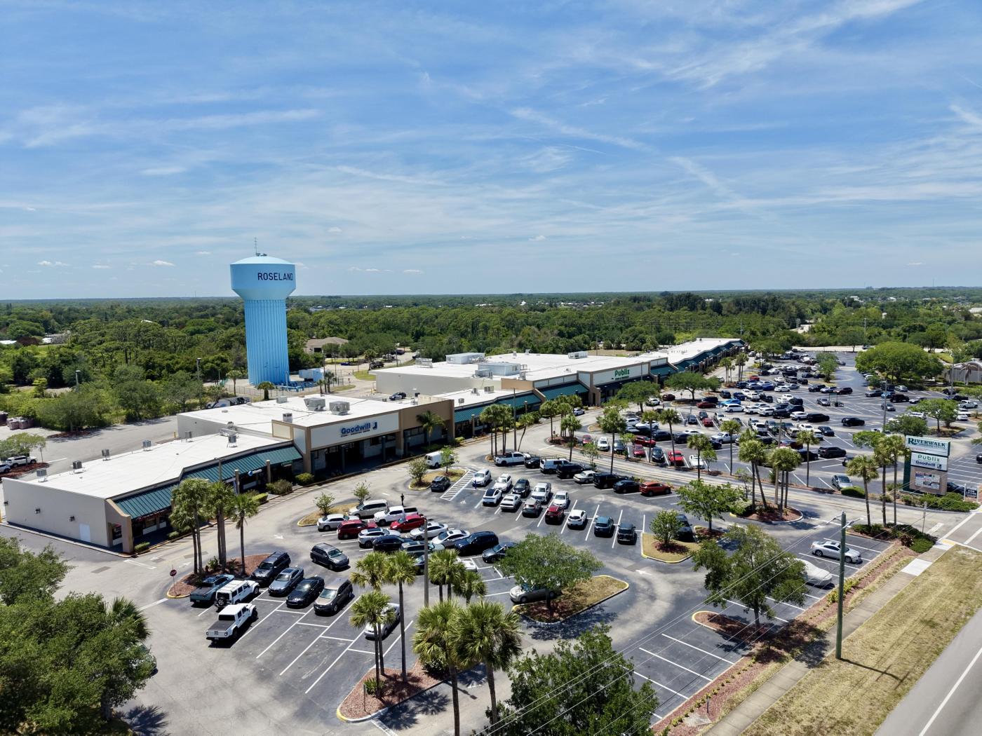 Riverwalk Shopping Center
