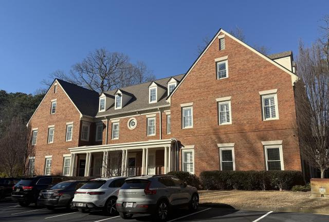 Peachtree Dunwoody Square