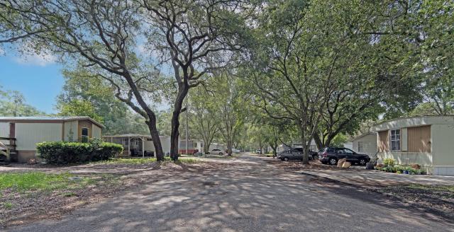 Lake Weir Pines Mobile Home Park