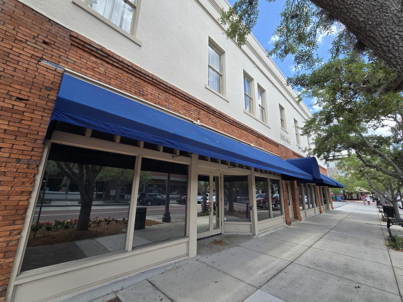 Rare Corner  in Downtown Sanford