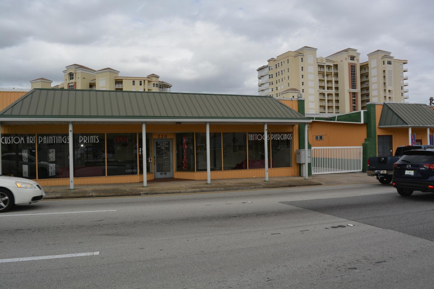 Retail/Office space in cocoa village for sale