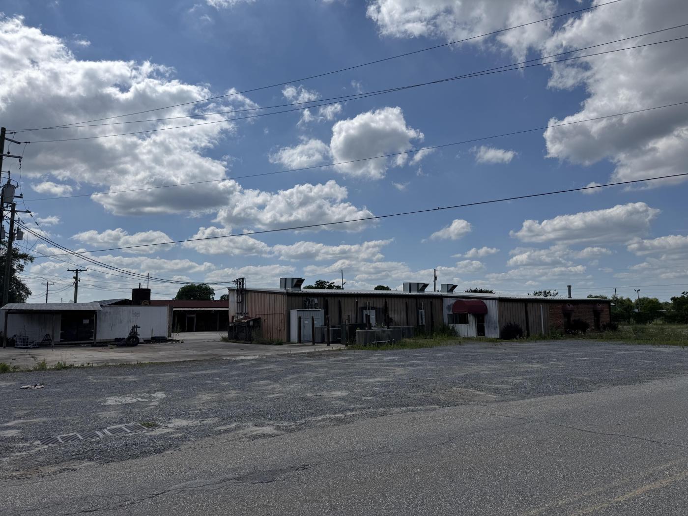 8 Acres with 15,150 SF Total Space for Sale