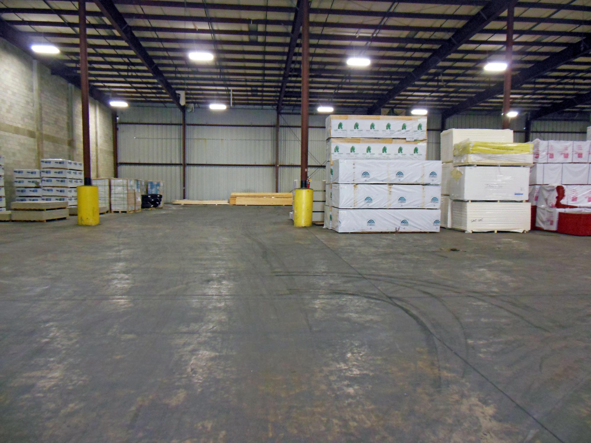 Industrial Storage Building for Lease