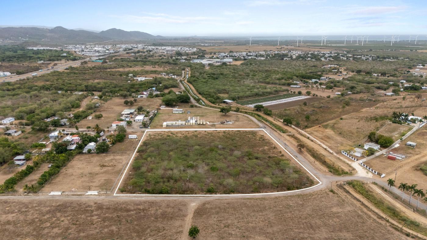 Land in Santa Isabel of 5.95 cuerdas