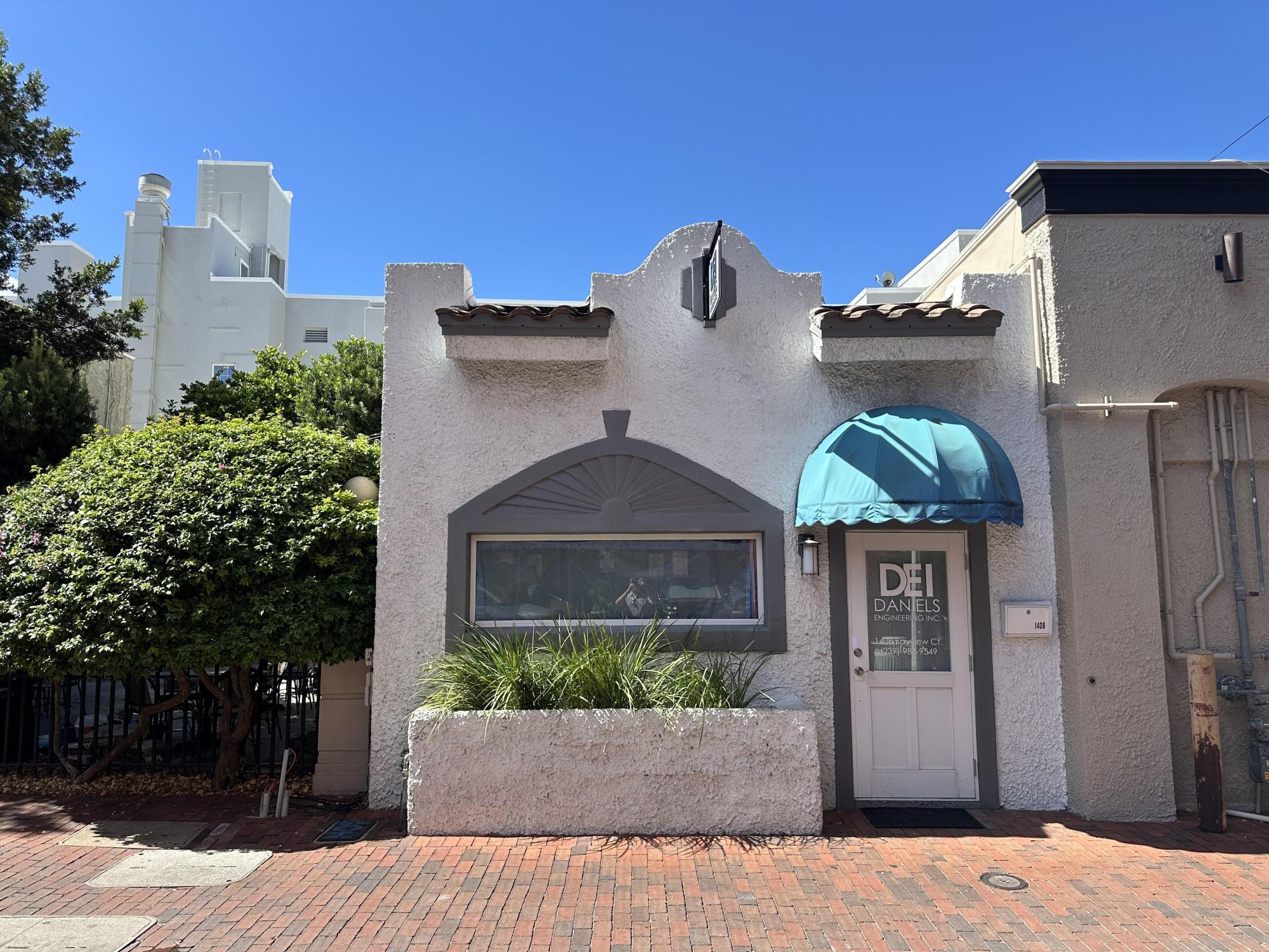 Prime Retail Space in Downtown Fort Myers