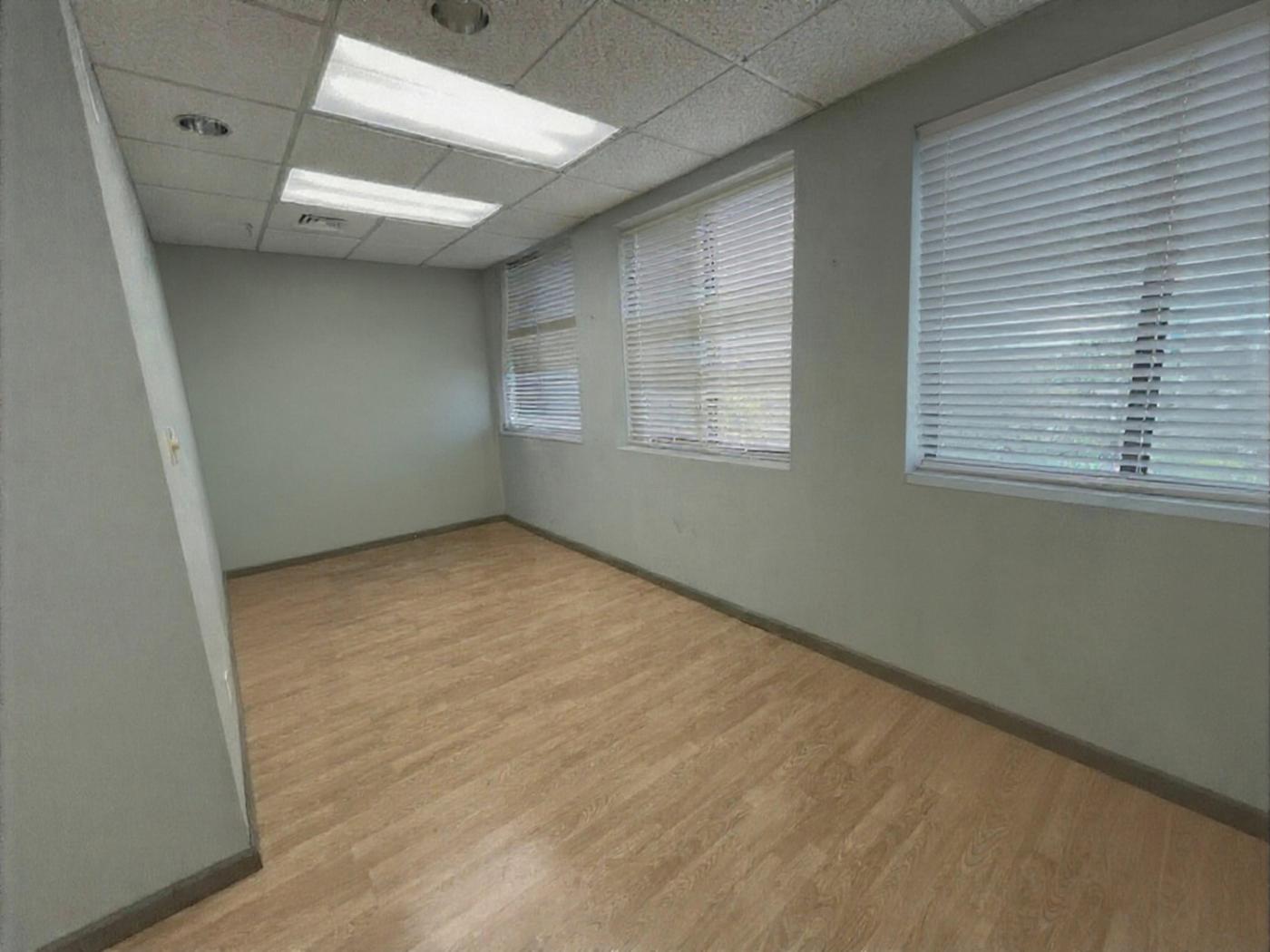 Top Floor Salon/Office Suites