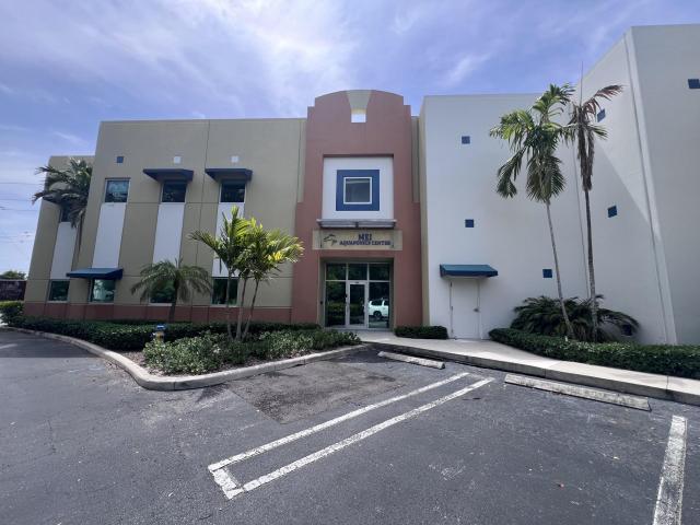7,493 SF WH - Office - Showroom 100% Under AC
