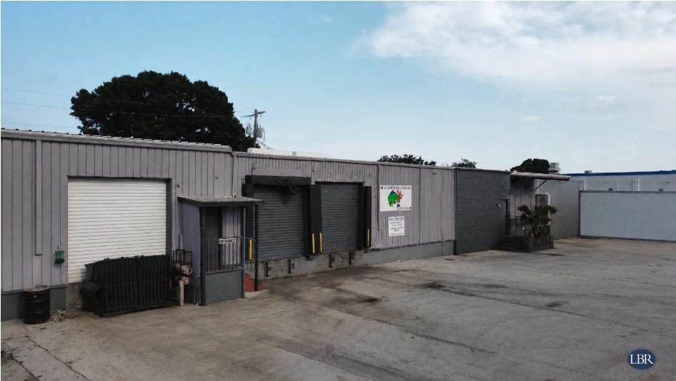 650 Azalea Ave