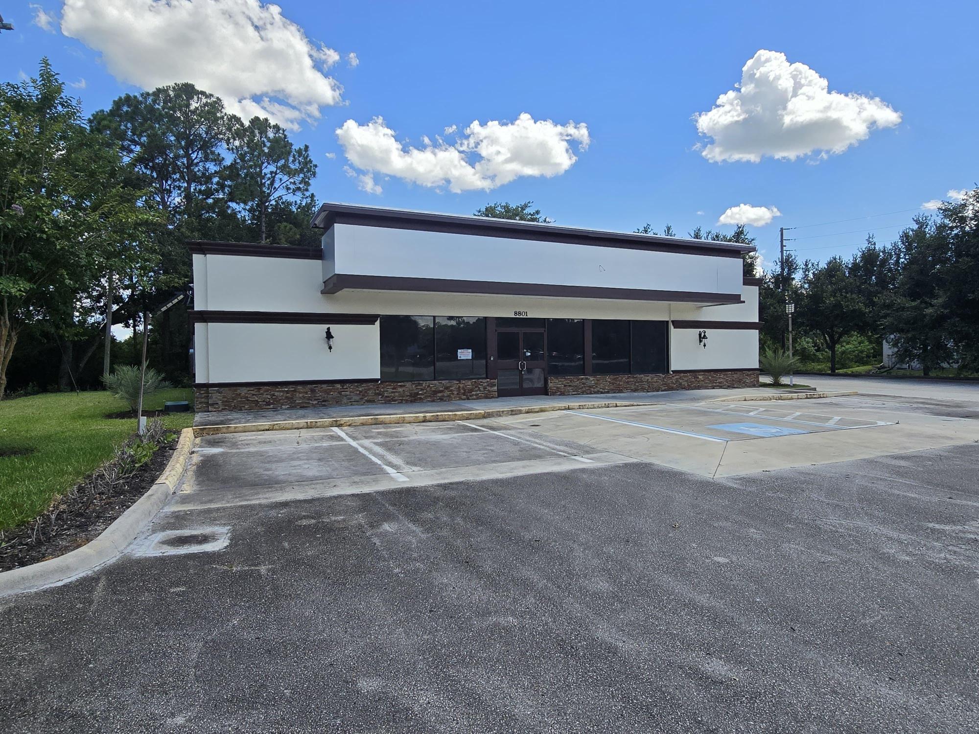 Freestanding Commercial Bldg Lease Vero Bh