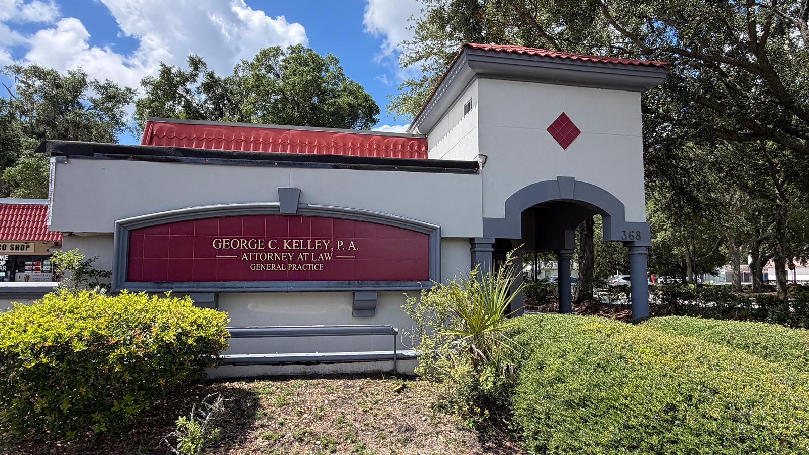 Apopka Turnkey Office on E Main St.