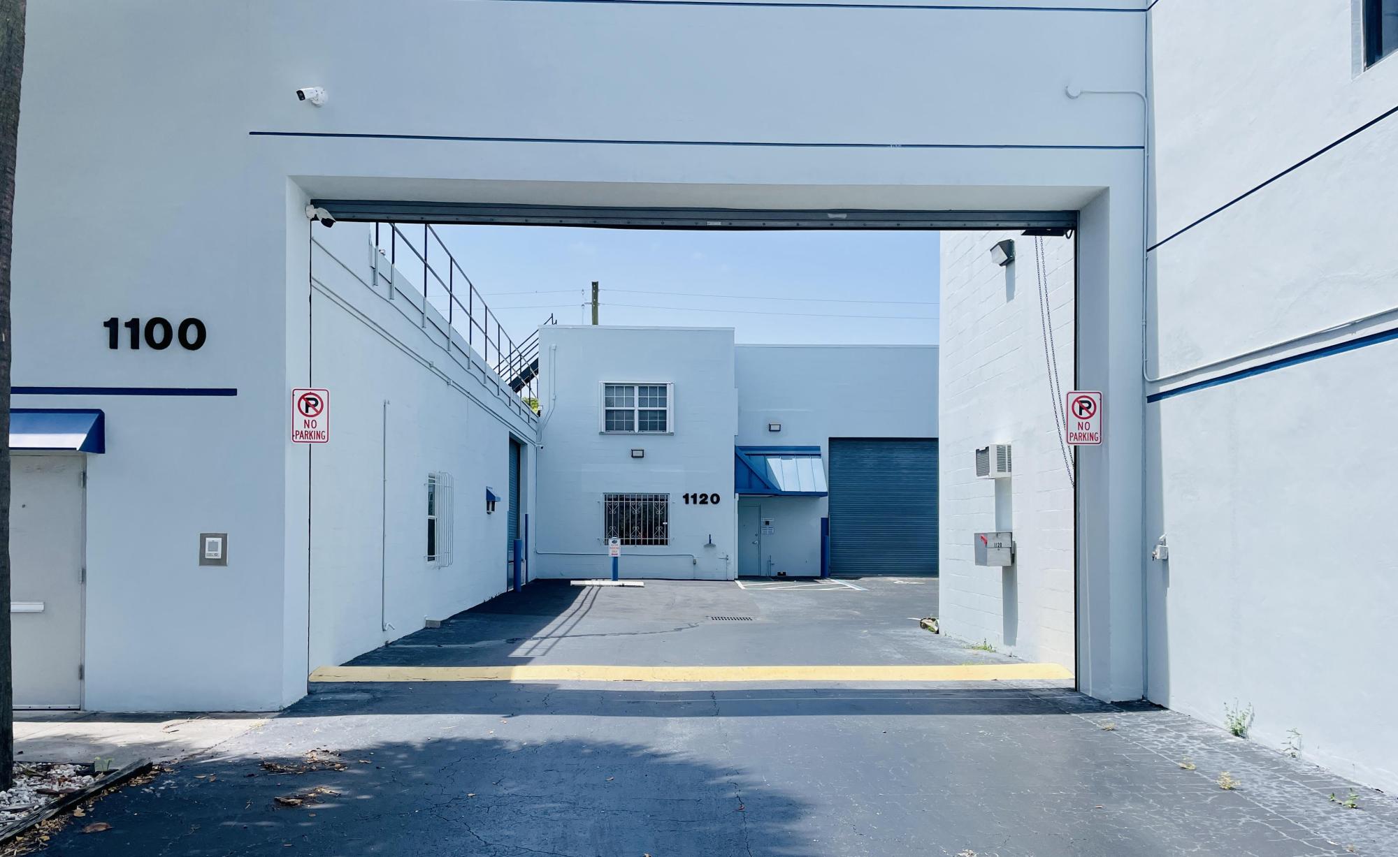 6,283  Flex Space For Lease