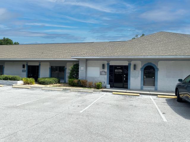 Lady Lake Professional Plaza Suites