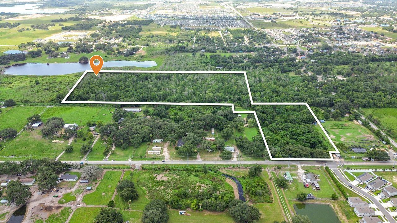 Johnson Avenue, Haines City, FL 33844
